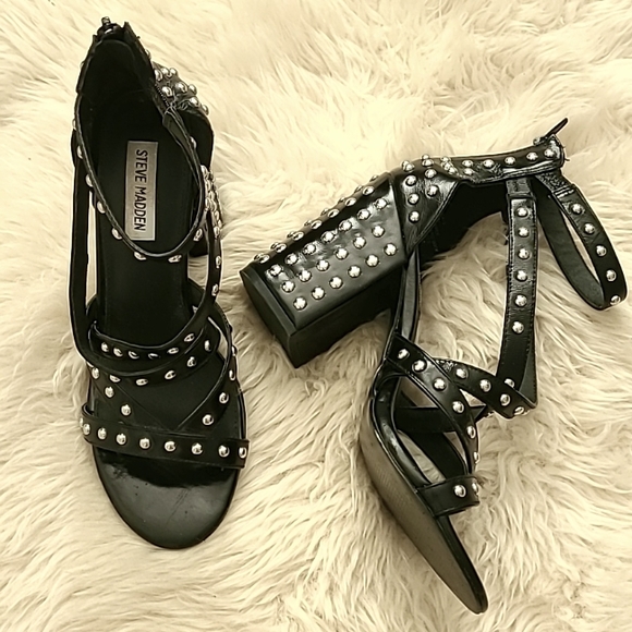 Steve Madden Fara S Black Studded Heels - Picture 3 of 16